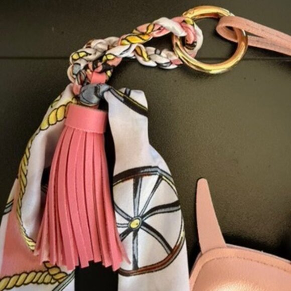 BOUTIQUE DOG AND SCARF BAG CHARM - Picture 4 of 4